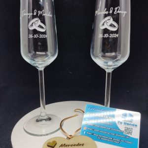 Pareja copas champán grabadas