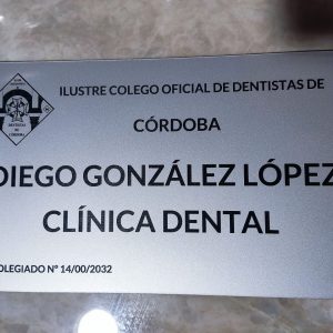 Placa personalizada grabada a láser